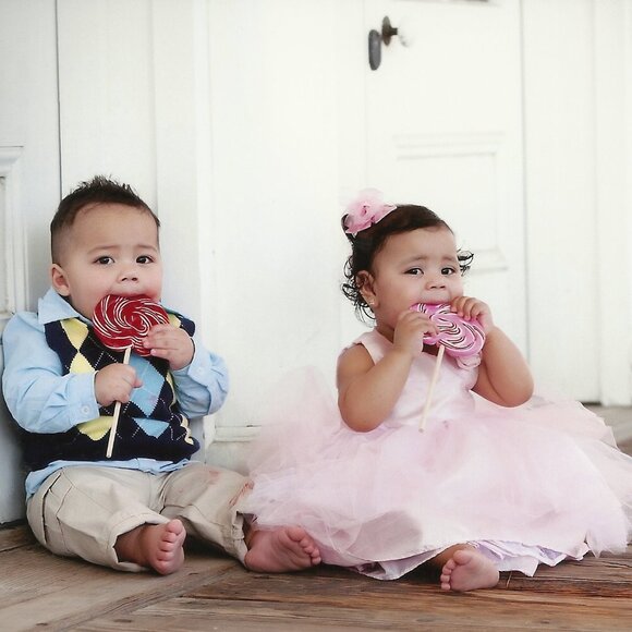 Hi Welcome to my 3rd Posh Closet! - Picture 4 of 4